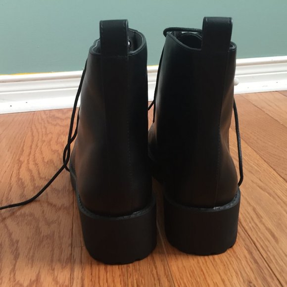 H&M Chunky Ankle Lace Up Boots - Picture 8 of 13